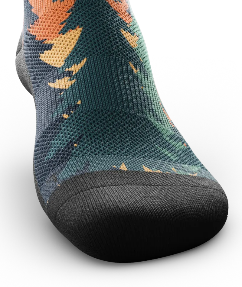 Meandering Athletic Knee High Compression Socks