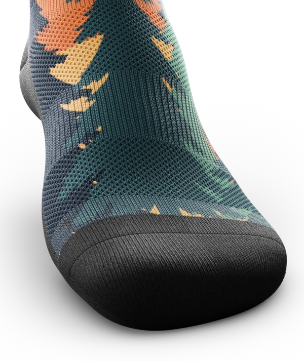 Meandering Athletic Knee High Compression Socks